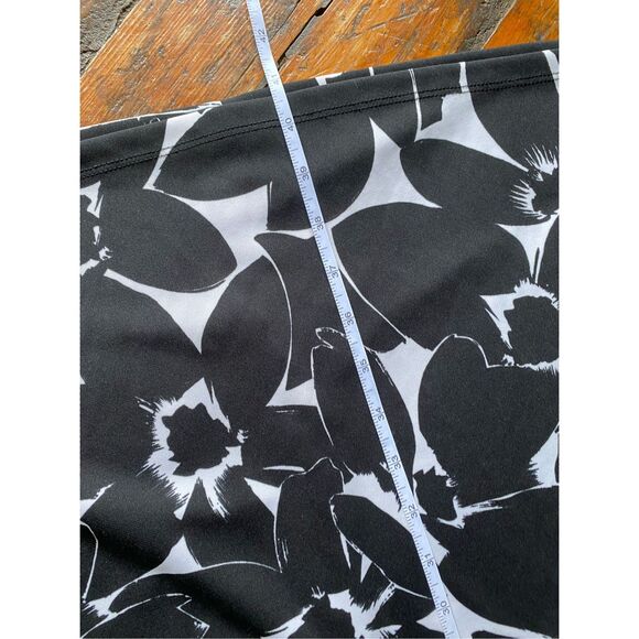 MICHAEL Michael Kors Black and White Floral Halter Sheath Dress Size 10 - Picture 9 of 11